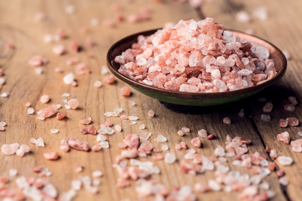 why-everyone-should-switch-to-pink-himalayan-salt-immediately-healthy