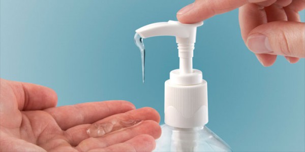 warning-why-you-should-never-use-hand-sanitizer